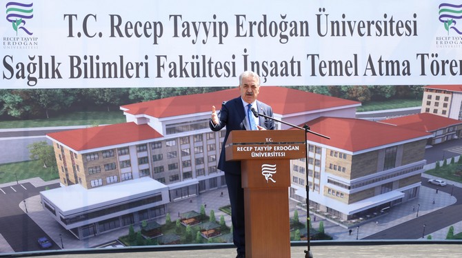 recep-tayyip-erdogan-universitesi-saglik-bilimleri-fakultesi-temel-atma-toreni-7.jpg