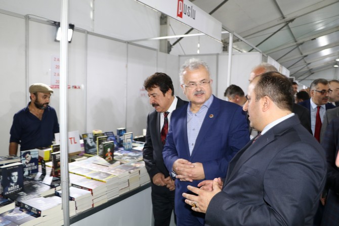 ’rize-kitap-gunleri-fuari’-acildi-(3).jpg