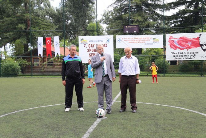 -cay-ve-yaz-spor-senlikleri-minikler-futbol-turnuvasi-basladi‏--(5)-001.jpg