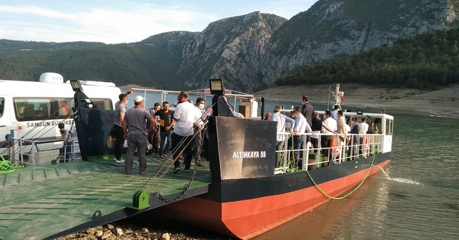 -samsunda-altinkaya-55-feribotu-ilk-seferini-gerceklestirdi-(4).jpg