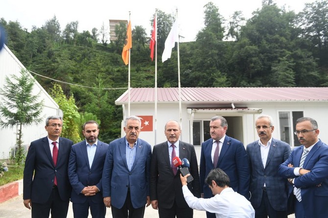 -ulastirma-ve-altyapi-bakani-mehmet-cahit-turhan-rizede-(12).jpg