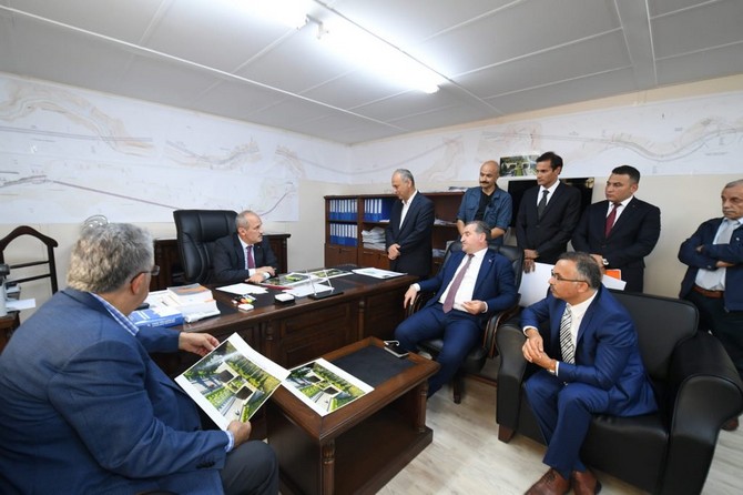-ulastirma-ve-altyapi-bakani-mehmet-cahit-turhan-rizede-(13).jpg