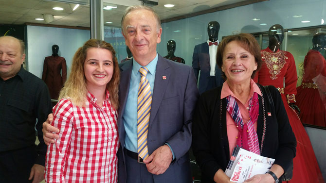 00-019.jpg 00-019.jpg