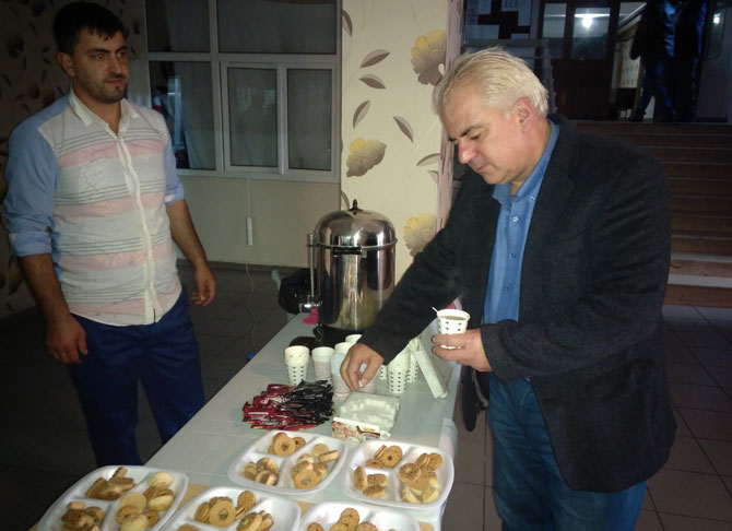 00-023.jpg 00-023.jpg