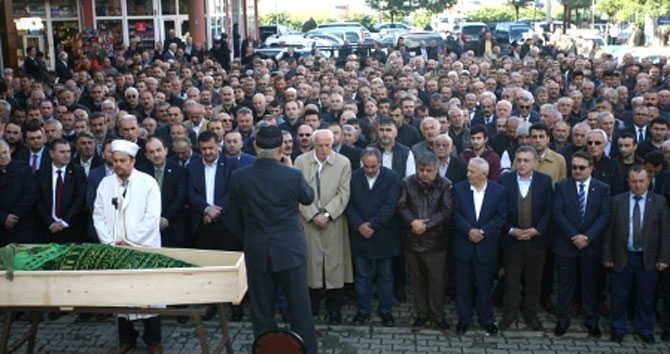 0000-003.jpg 0000-003.jpg