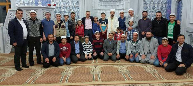 02-038.jpg 02-038.jpg