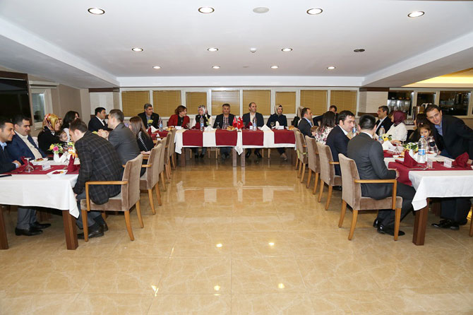 10-ocak-idareciler-gunu-rizede-kutlandi-1.jpg 10-ocak-idareciler-gunu-rizede-kutlandi-1.jpg