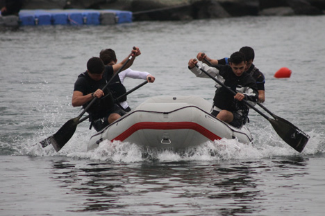 2-mart-rafting-yarismasi-rize-19.jpg