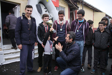 2-mart-rafting-yarismasi-rize-3.jpg