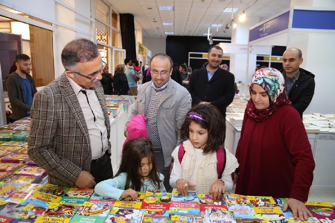 2.-rize-kitap-fuari-acildi-(13).jpg