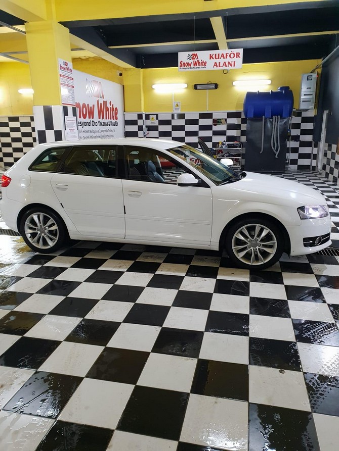 2012-model-2013-trafige-cikisli-audi-a3-sportback-ambition-paket-satilik-(4).jpg