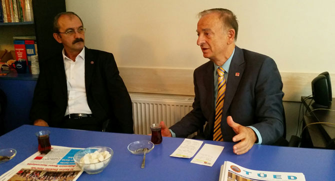 2222-002.jpg 2222-002.jpg