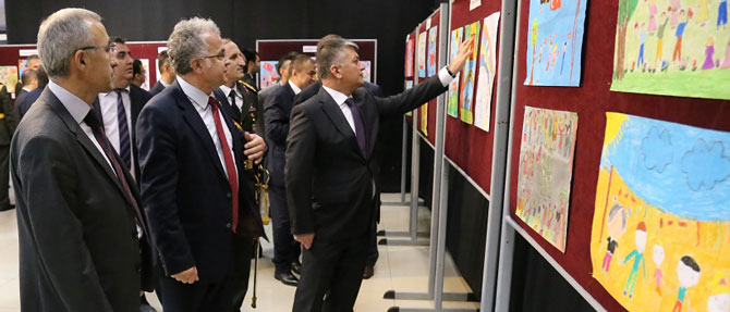 25-004.jpg 25-004.jpg