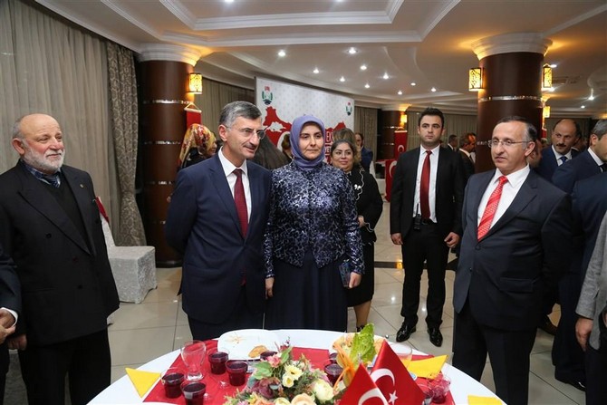29-ekim-resepsiyonu-rize-(11).jpg