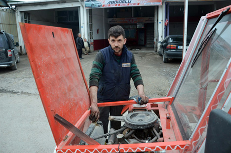 3-gunde-tek-kisilik-otomobil-yapti-4.jpg