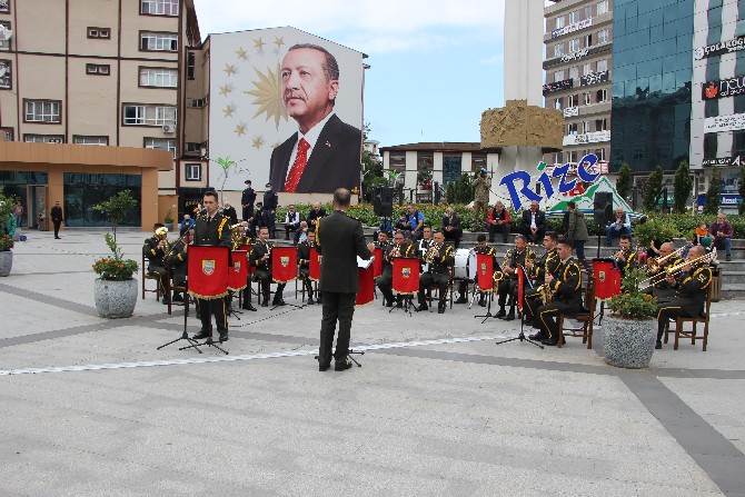 3-ordu-bolge-bando-komutanligi-rizede-konser-duzenledi-7.jpg
