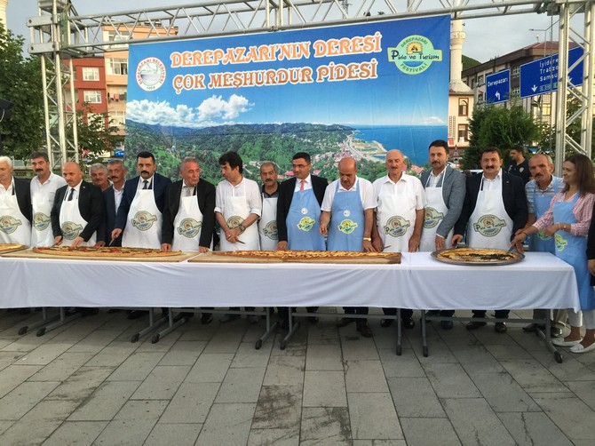 3.-derepazari-pide-ve-turizm-festivali--(7).jpg