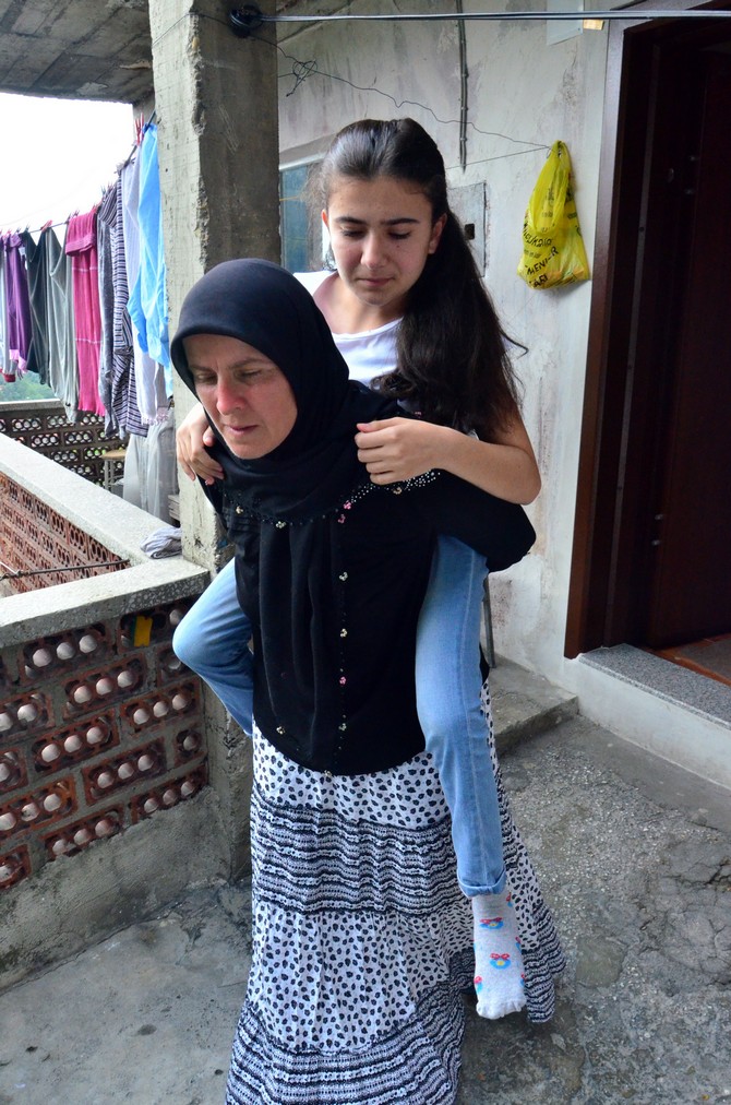 30-bin-lira-irem’i-felcten-kurtaracak-(5).jpg