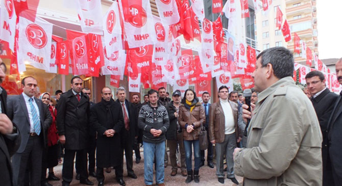 32-003.jpg 32-003.jpg