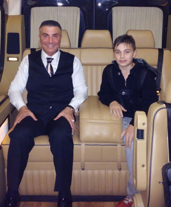 322-002.jpg 322-002.jpg