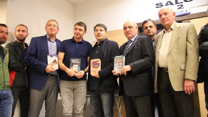 4.-trabzon-kitap-fuari’na-ilgi-yogun-(2).jpg