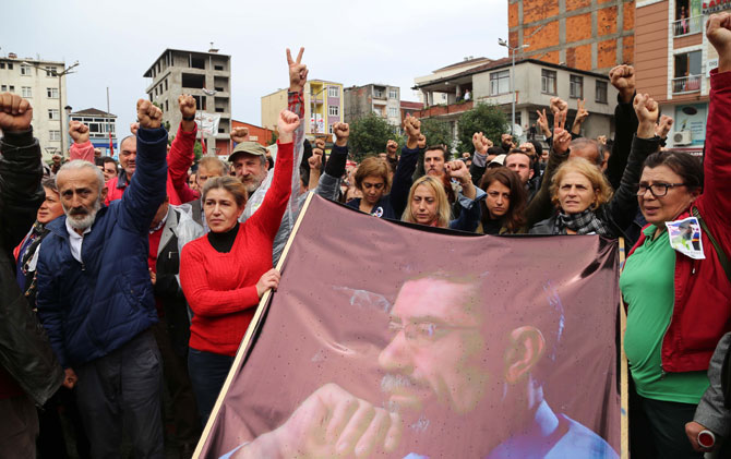 566-001.jpg 566-001.jpg