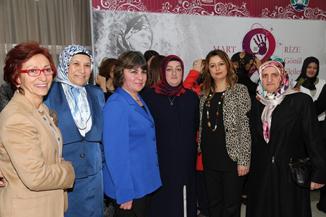 8-mart-dunya-kadinlar-gunu-etkinligi-2.jpg 8-mart-dunya-kadinlar-gunu-etkinligi-2.jpg