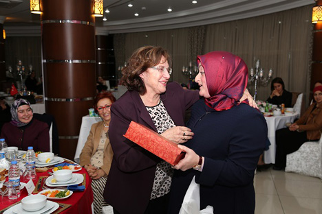 8-mart-dunya-kadinlar-gunu-etkinligi-7.jpg 8-mart-dunya-kadinlar-gunu-etkinligi-7.jpg