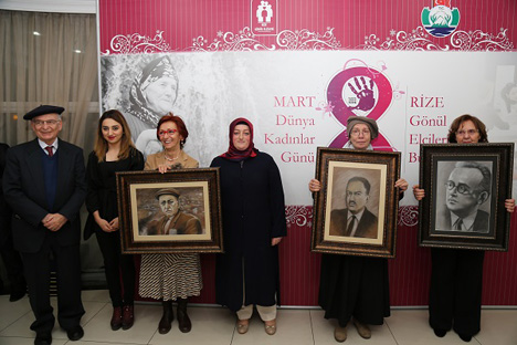 8-mart-dunya-kadinlar-gunu-etkinligi-8.jpg 8-mart-dunya-kadinlar-gunu-etkinligi-8.jpg