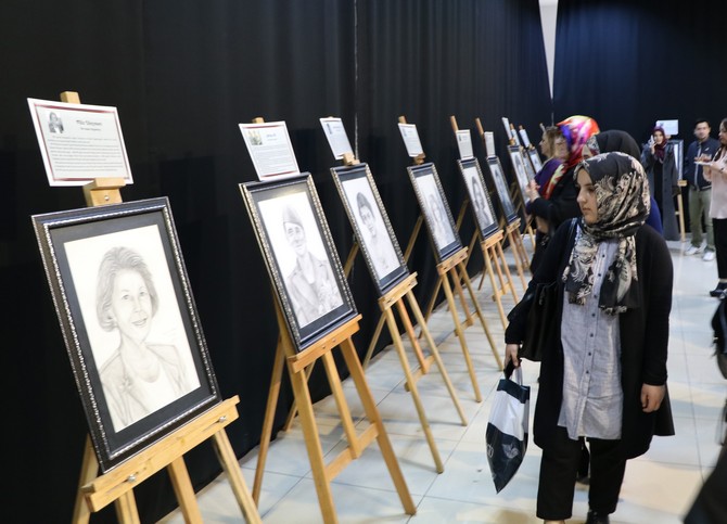 8-mart-dunya-kadinlari-gunu-sebebiyle-rizede-duzenlenen-resim-sergisinde-cumhuriyet-tarihinin-cesitli-meslek-dallarindaki-ilk-kadinlarin-portreleri-sergilendi-(6).jpg