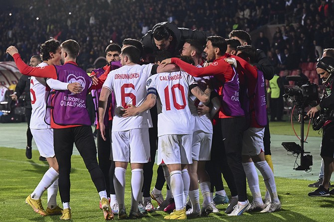 a-milli-takimi-euro-2024-eleme-grubuna-galibiyetle-basladi-4.jpg