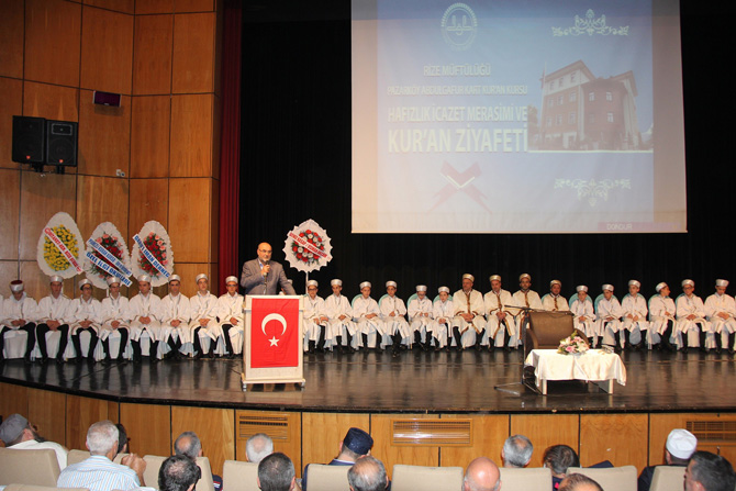 abdulgafur-kart-kuran-kursu-ilk-hafizlarini-yetistirdi-1.jpg