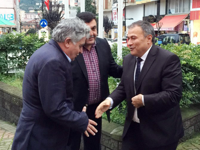 adem-cakici,-rize-ticaret-ve-sanayi-odasina-veda-ziyaretinde-bulundu-(2).jpg