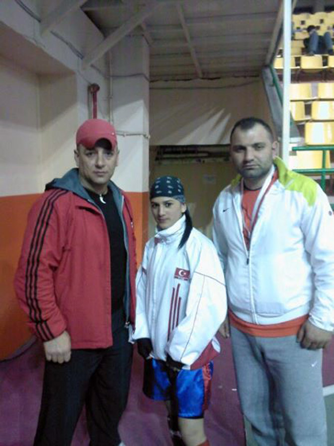 ahmet-cebir-binnur-sakal-ergun-cakmakci-001.jpg ahmet-cebir-binnur-sakal-ergun-cakmakci-001.jpg