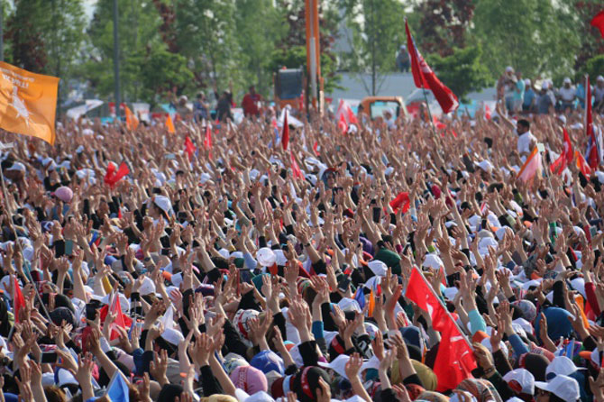 ahmet-davutoglu,-istanbul-mitinginde11.jpg ahmet-davutoglu,-istanbul-mitinginde11.jpg