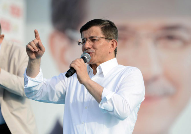 ahmet-davutoglu,-istanbul-mitinginde2.jpg ahmet-davutoglu,-istanbul-mitinginde2.jpg