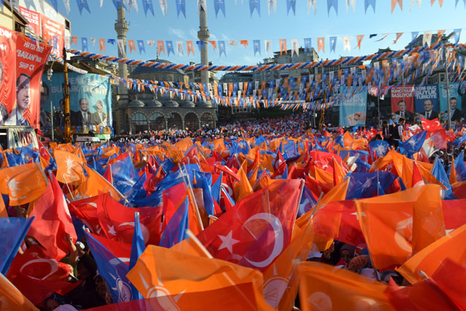 ahmet-davutoglu-rize-mitingi-1.jpg ahmet-davutoglu-rize-mitingi-1.jpg