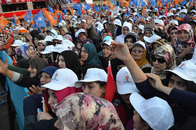 ahmet-davutoglu-rize-mitingi-14.jpg ahmet-davutoglu-rize-mitingi-14.jpg