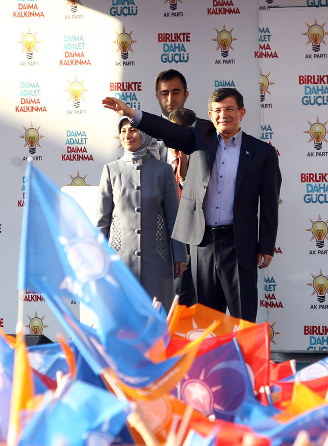 ahmet-davutoglu-rize-mitingi-25.jpg ahmet-davutoglu-rize-mitingi-25.jpg