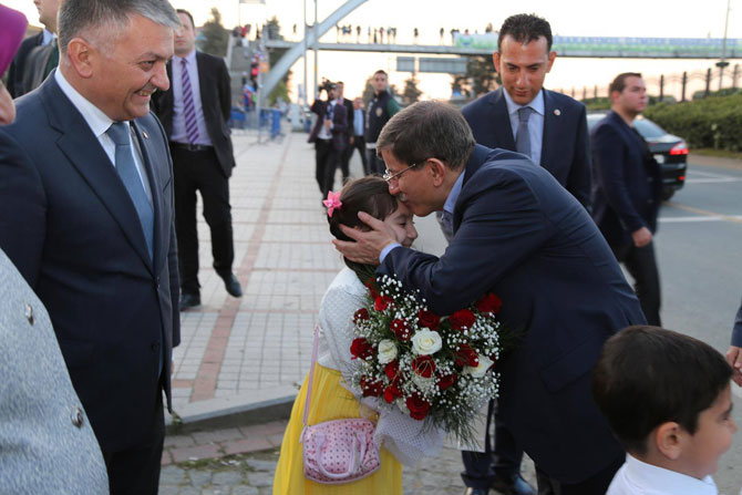 ahmet-davutoglu-rize-valiligi-ziyareti3.jpg ahmet-davutoglu-rize-valiligi-ziyareti3.jpg