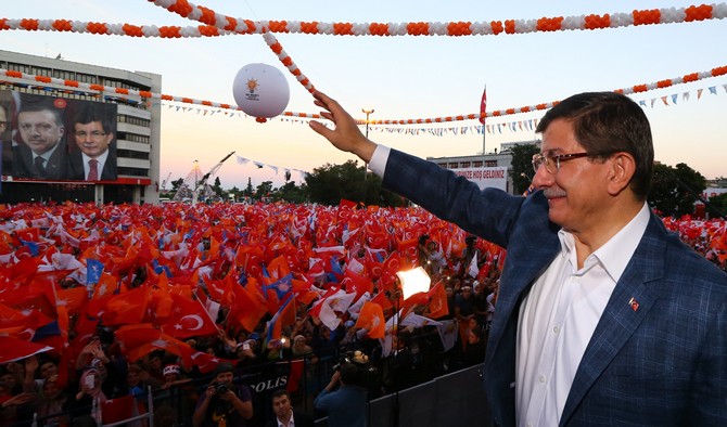 ahmet-davutoglu-samsunda-(1).jpg