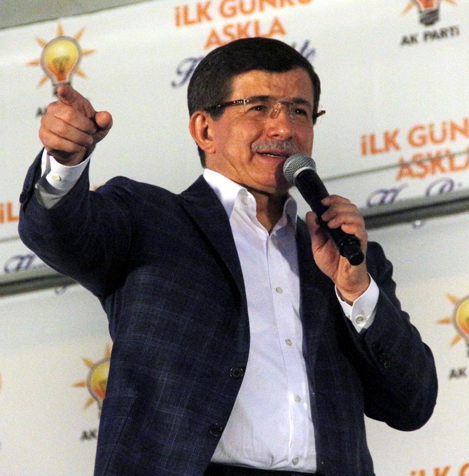 ahmet-davutoglu-samsunda-(19).jpg