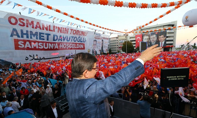 ahmet-davutoglu-samsunda-(2).jpg