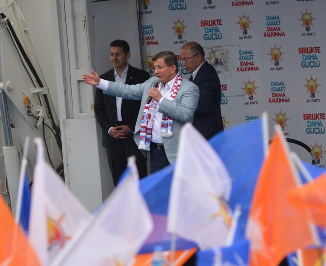 ahmet-davutoglu-trabzonda-(4).jpg
