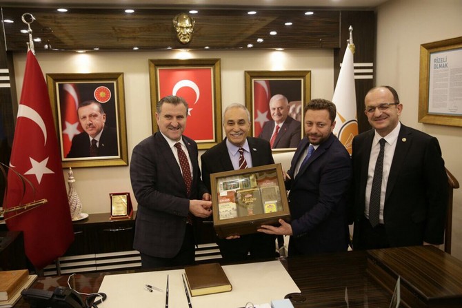 ahmet-esref-fakibaba-ile-osman-askin-bak-rizede-(4).jpg