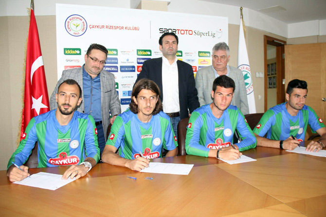 ahmet-ilhan-mehmet-akyuz-robin-yalcin-gokhan-akkan-rizesporda.jpg ahmet-ilhan-mehmet-akyuz-robin-yalcin-gokhan-akkan-rizesporda.jpg