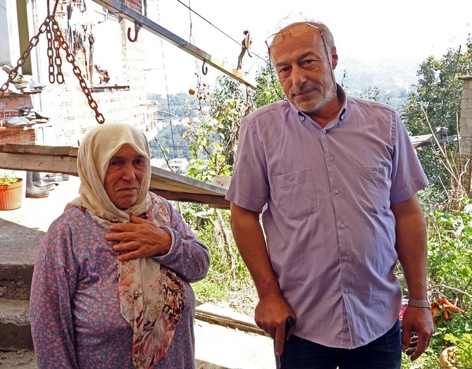 ahmet-kur-rizeli-engelli-vatandas-evine-ilkel-teleferikle-ulasim-sagliyor-(3).jpg