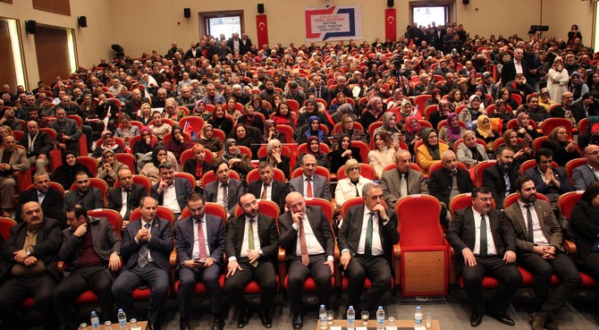 ak-parti-artvin-aday-toplantisi-yapildi-(6)-001.jpg