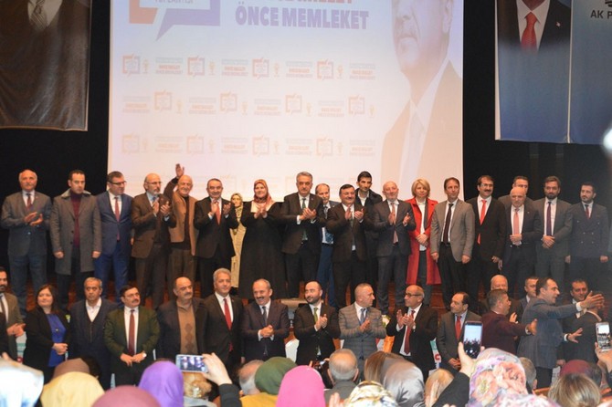 ak-parti-artvin-aday-toplantisi-yapildi-(6)-002.jpg
