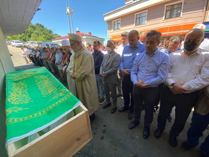 ak-parti-genel-merkez-teskilat-baskan-yardimcisi-ve-rize-milletvekili-muhammed-avcinin-hayatini-kaybeden-amcasi-haydar-avci-rizede-son-yolculuguna-ugurlandi-28.jpg